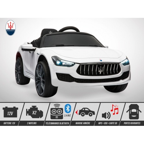 Voiture électrique enfant MASERATI GHIBLI 50W de chez KINGTOYS, blanc